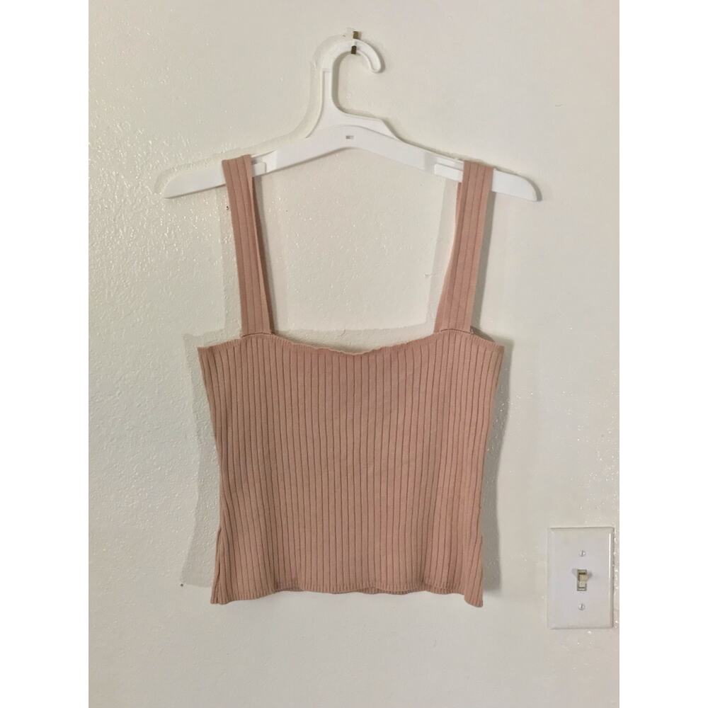 Pink Lily beige cropped tank top